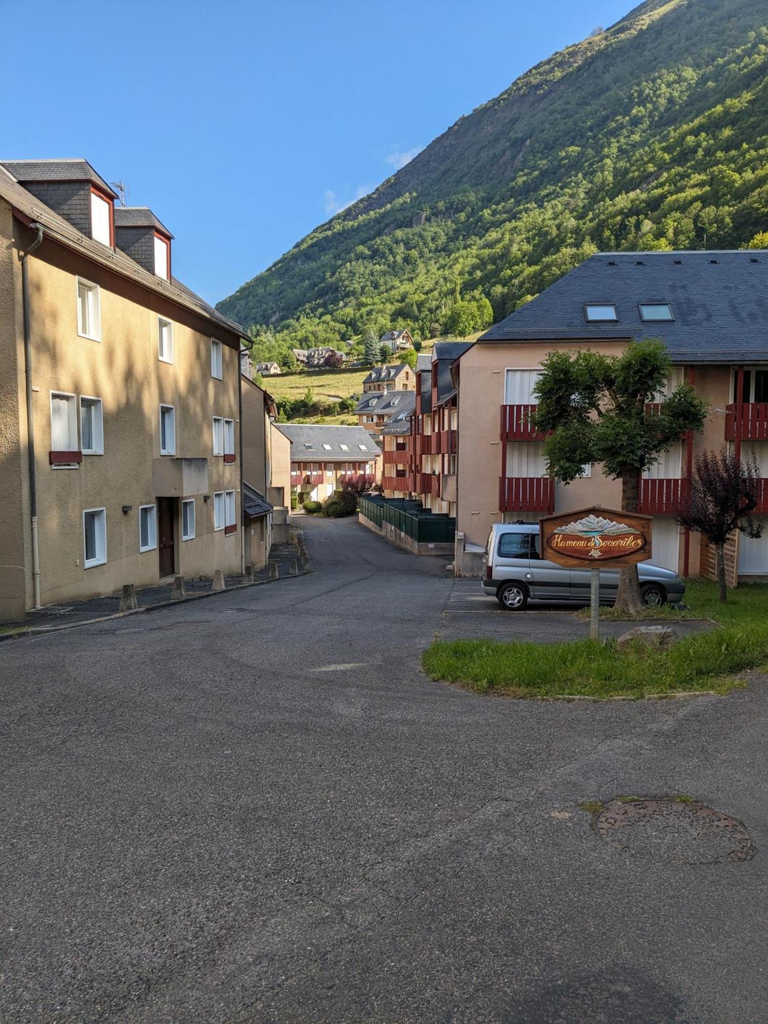 Charmant T2 Wifi Parking Gratuit 4 Personnes Esquieze-Sere Экстерьер фото